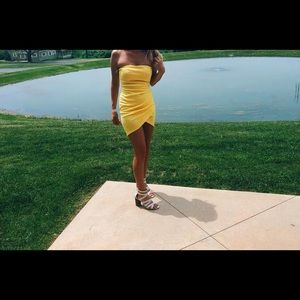 Charlotte Russe yellow dress size:xs